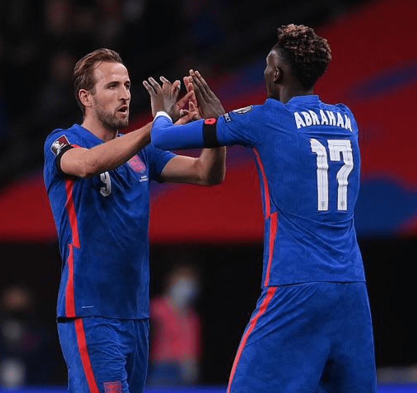 英格兰主场大胜黑山,提前锁定晋级晋级 英格兰主场大胜黑山,提前锁定晋级晋级