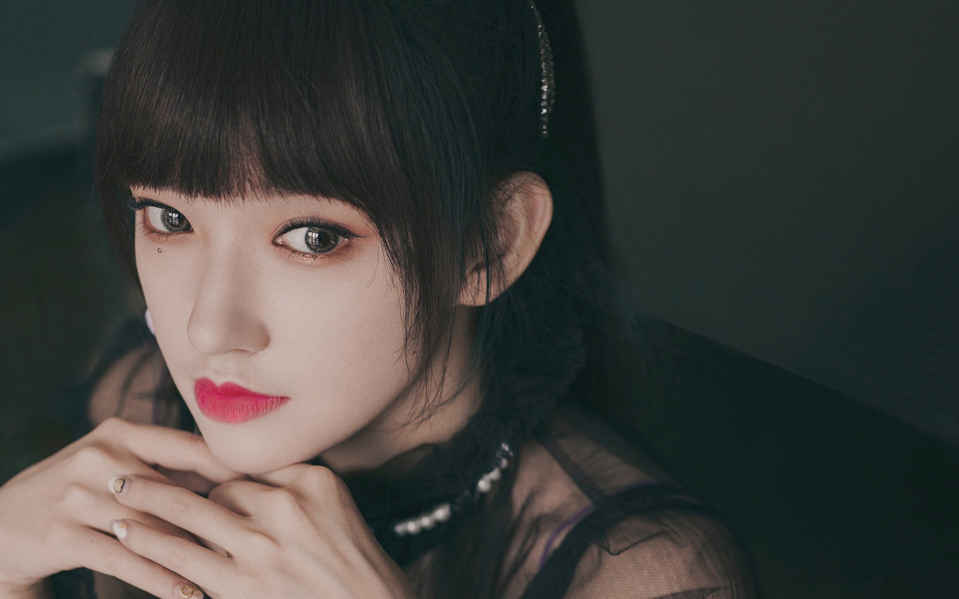 戈麦斯的破茧时刻，一场精密至极的收割背后，压力如何浇灌出足球的盛夏之花